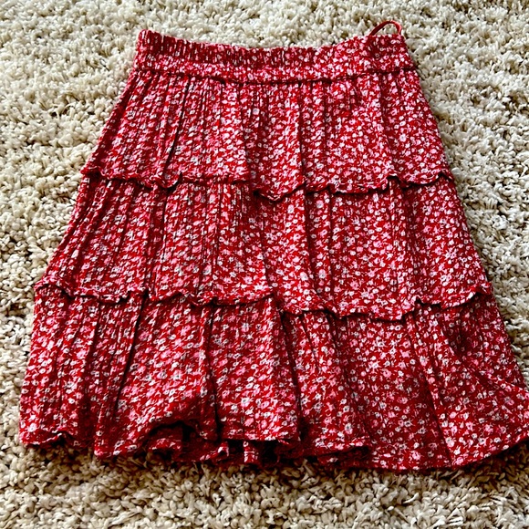 Sim and Sam red floral skirt - Picture 1 of 7